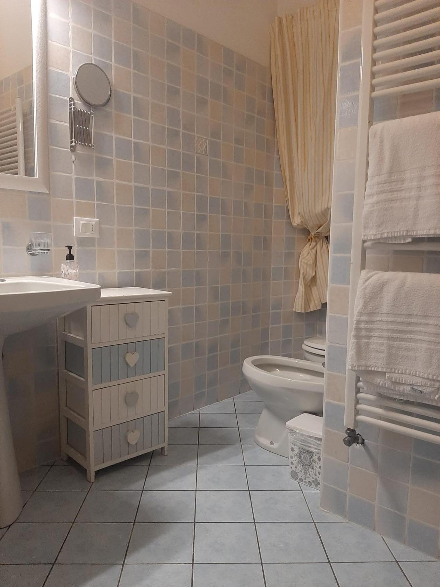 Residenza Erbaluna Оджеббіо Екстер'єр фото