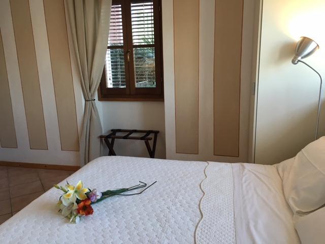 Residenza Erbaluna Оджеббіо Номер фото